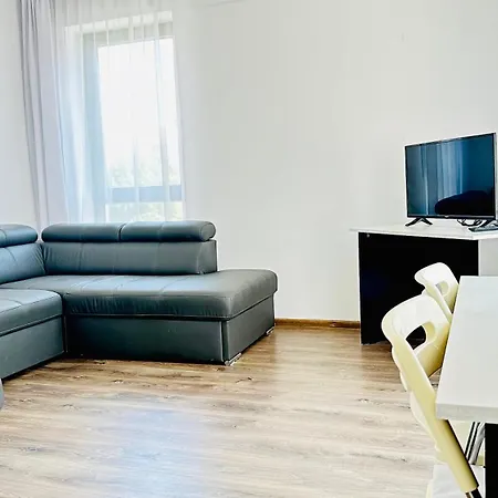 Apartament Spatios 3 Camere * Brašov